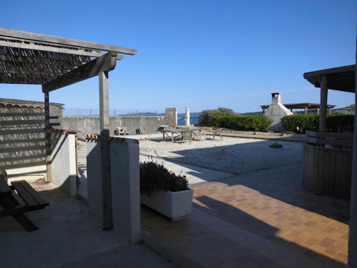 Appartements Acces Prive Plage De La Bergerie イエール エクステリア 写真